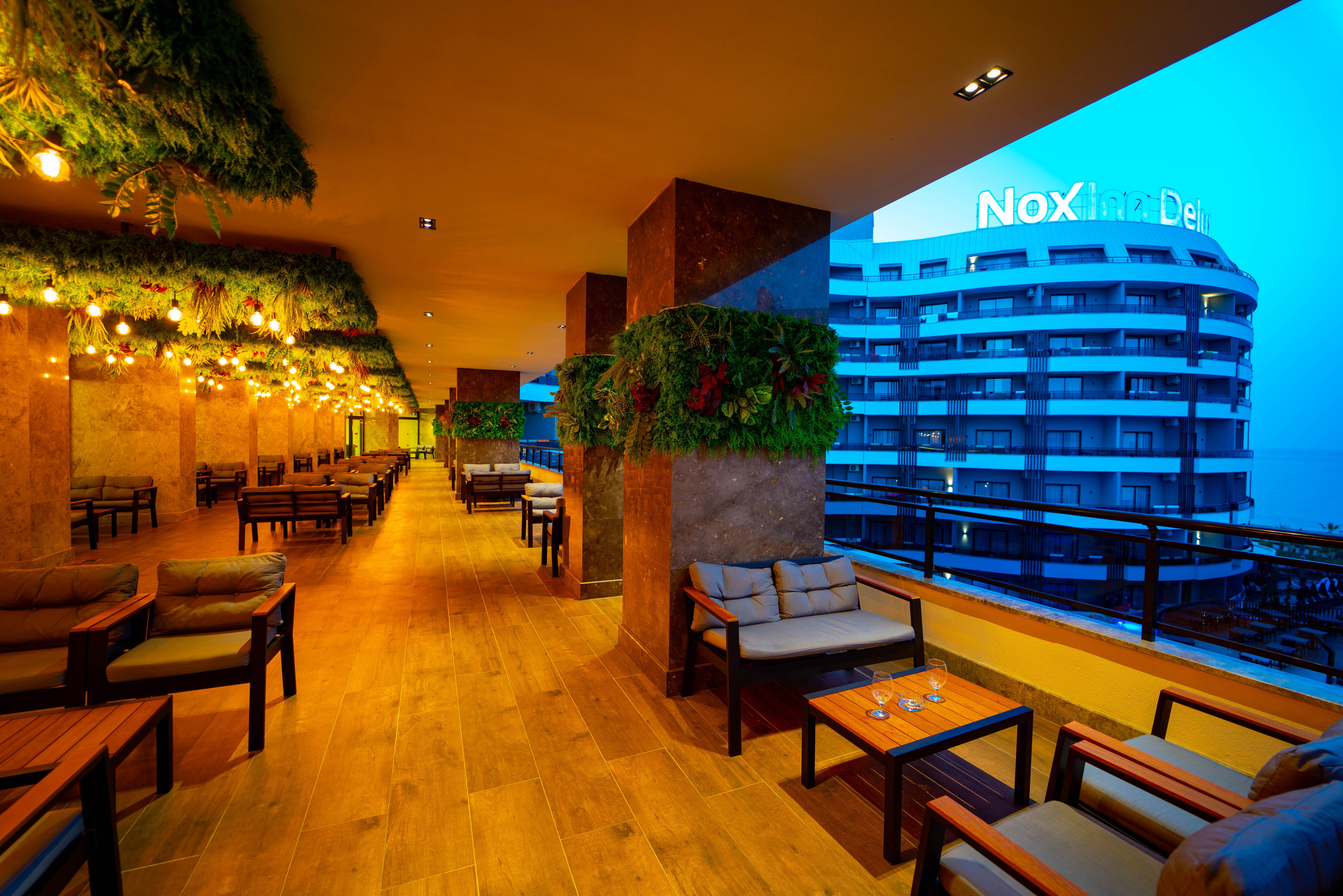 Noxinn Deluxe Hotel Konaklı Exterior foto